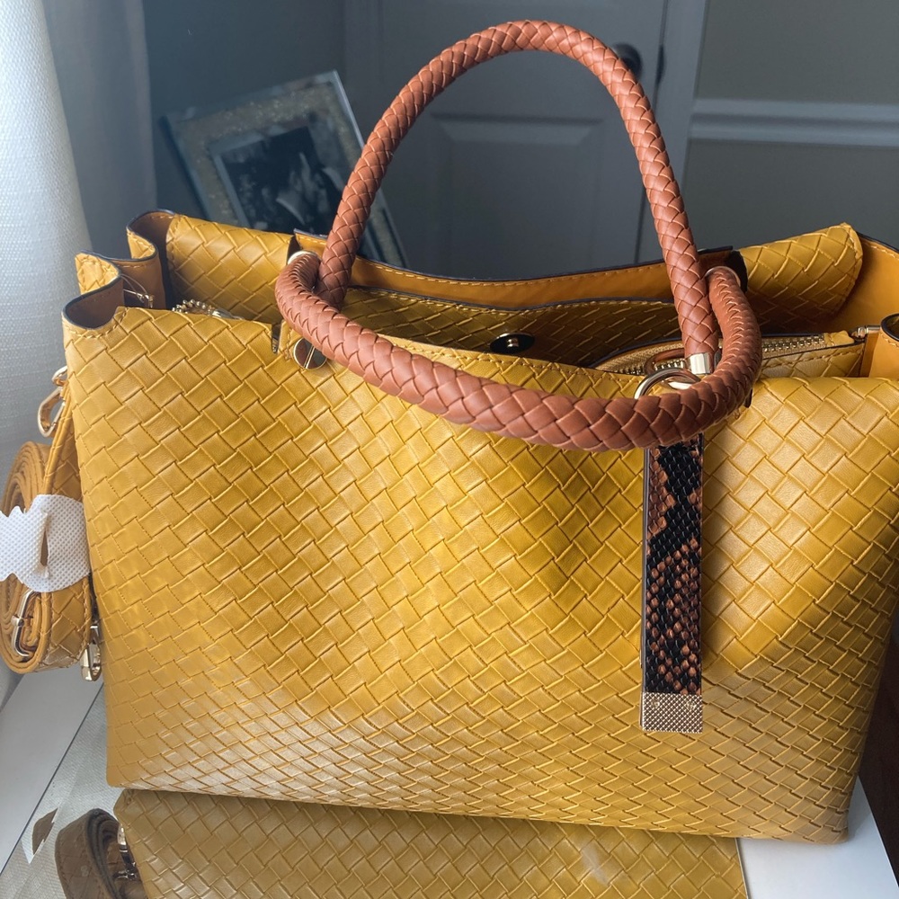 ALDO BOTTEGA BAG